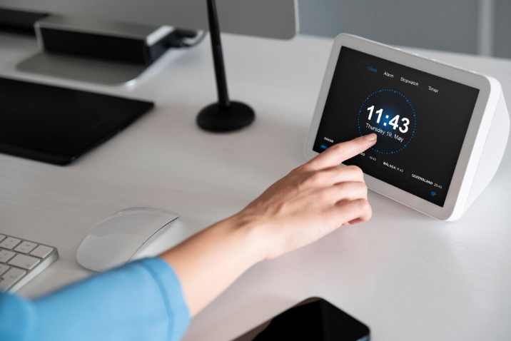 Manage time smarter with intelligent automation tools.